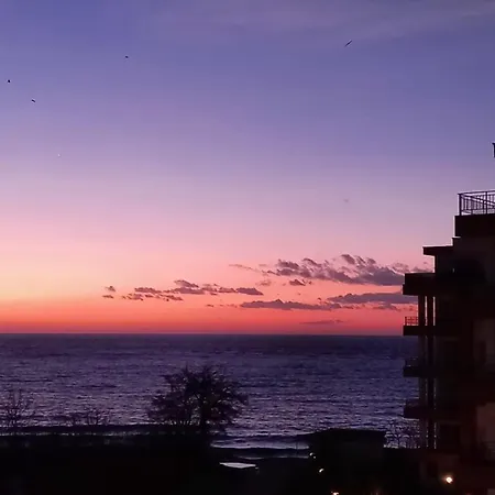Stensi Atlantis Studia Apartament Rawda