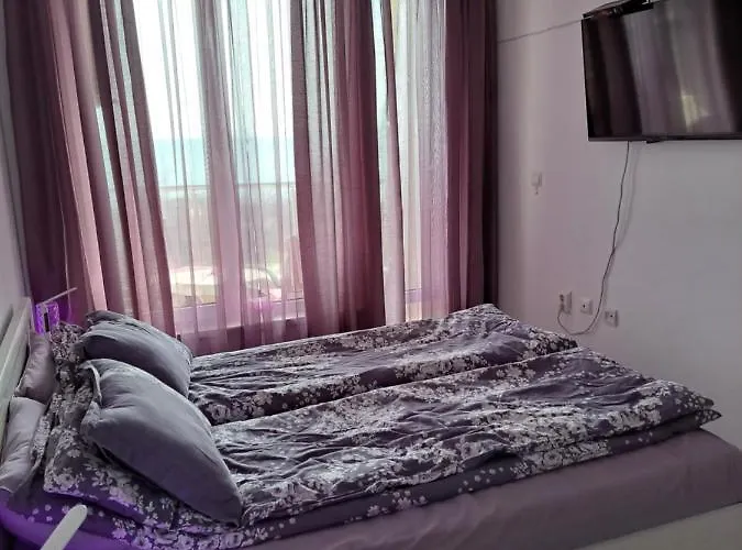 Апартамент Stensi Atlantis Studia *